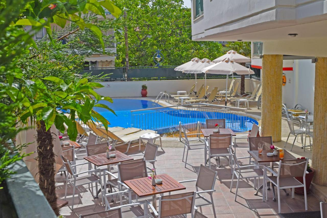 Hotel Ammos Polychrono Buitenkant foto